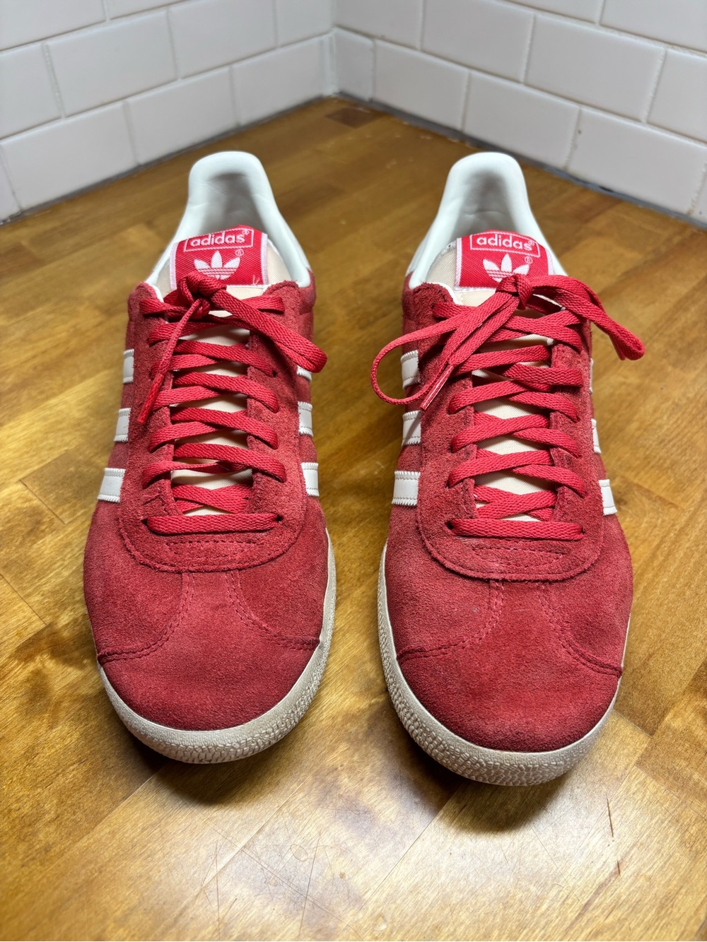 adidas Gazelle Red Suede Sneakers Men’s US 8.5 White Stripes